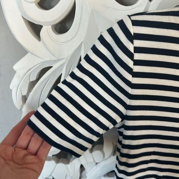 J. Crew perfect fit tee - Picture 3 of 4